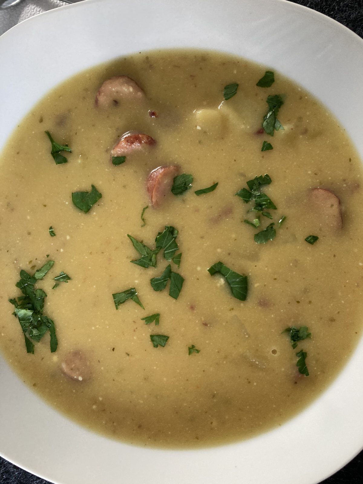 Kartoffelsuppe mit Mettenden - FreakyCook